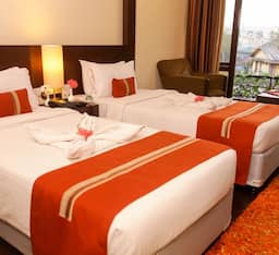 Premier Room